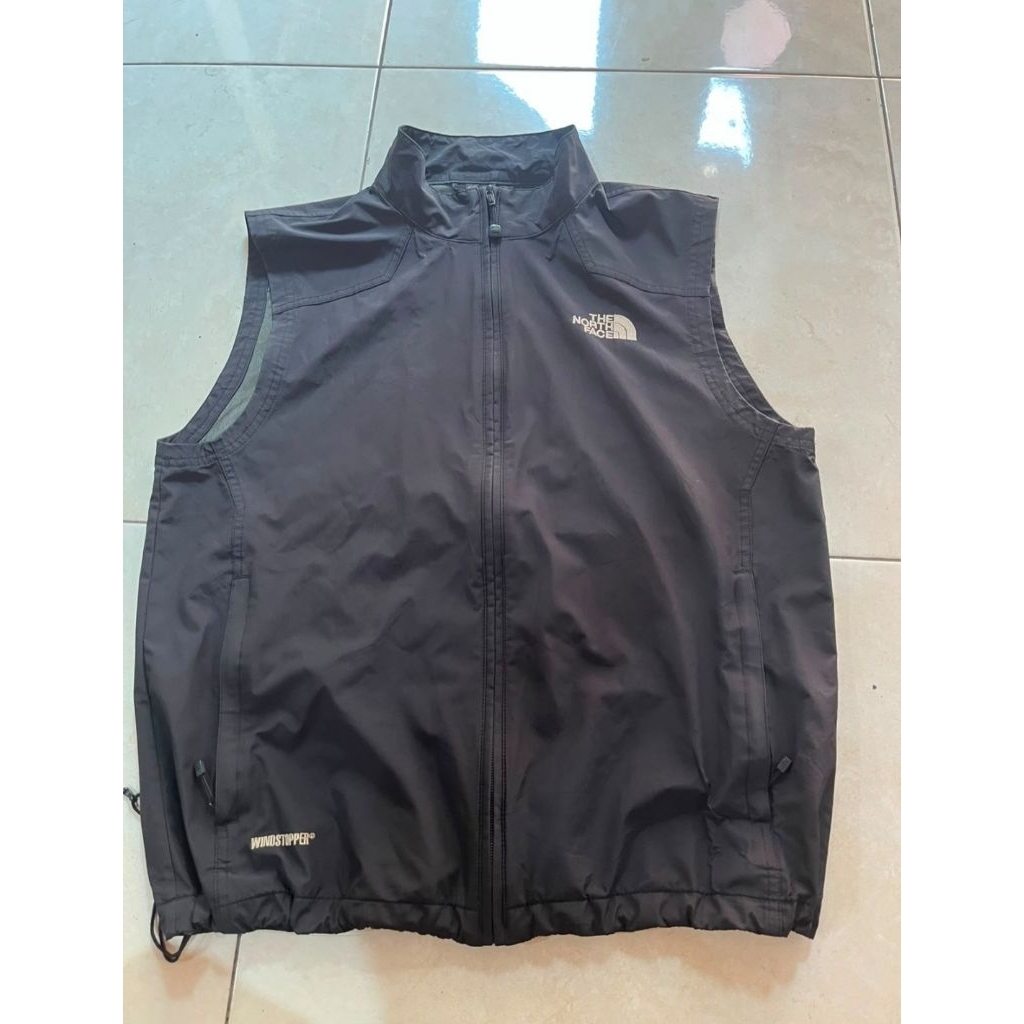 vest tnf hitam size M