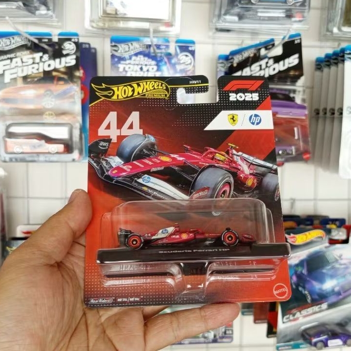 HOT WHEELS PREMIUM FORMULA ONE F1 SCUDARIA FERRARI HP (#44)