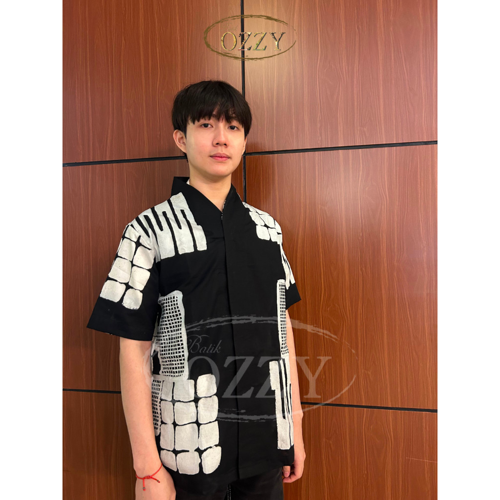 Ozzy Batik Pekalongan Kemeja Batik Modern