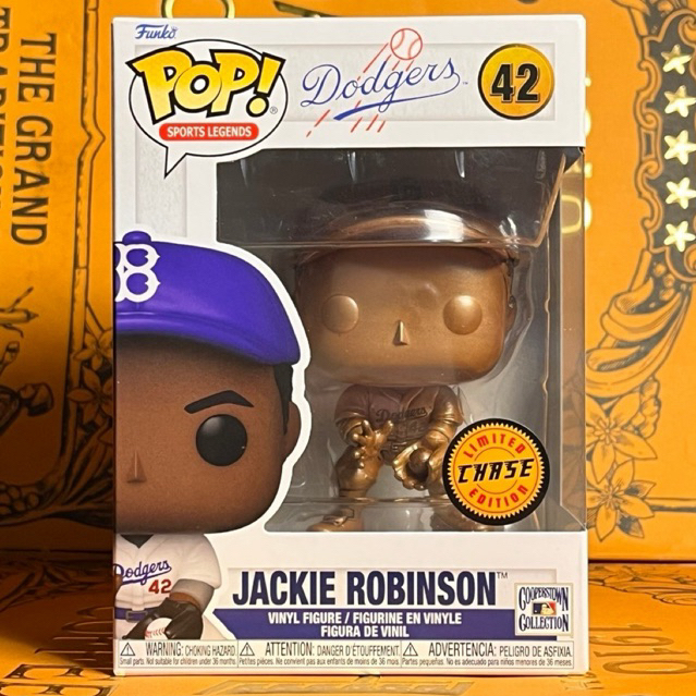 Funko Pop Sports Legends: Brooklyn Dodgers - Jackie Robinson Bronze CHASE #42
