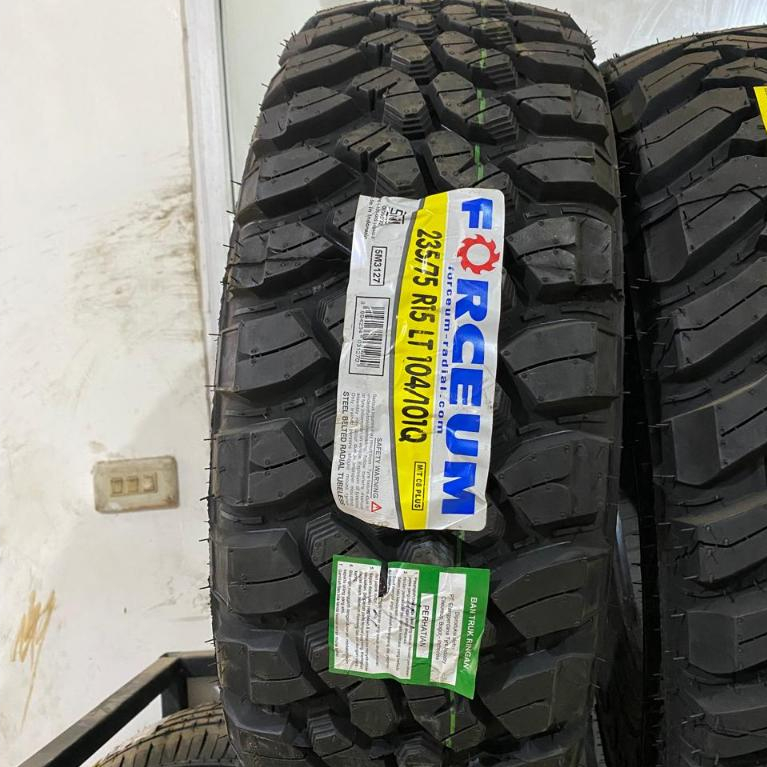 Ban Mobil Tubles MT08 235 75 R15 Forceum MT08