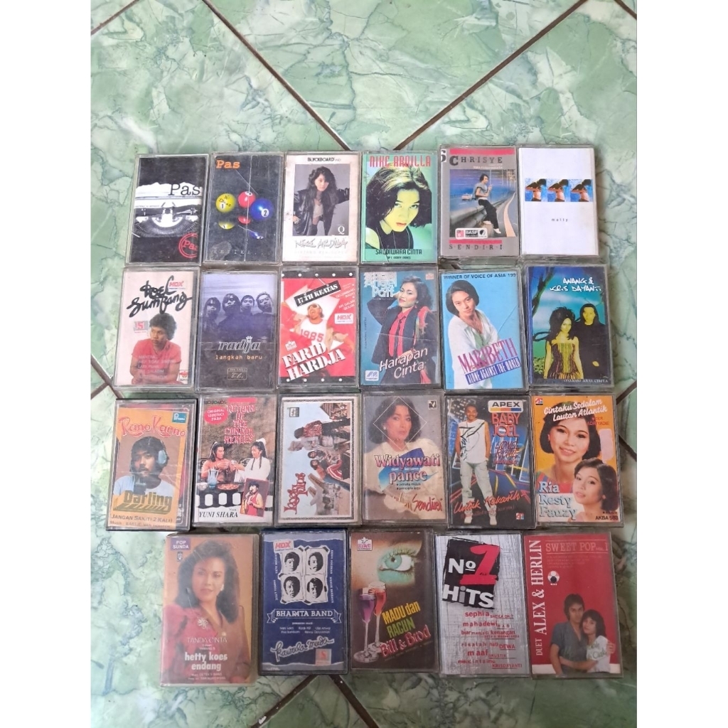 Kaset Pita Jadul/Kaset Tape