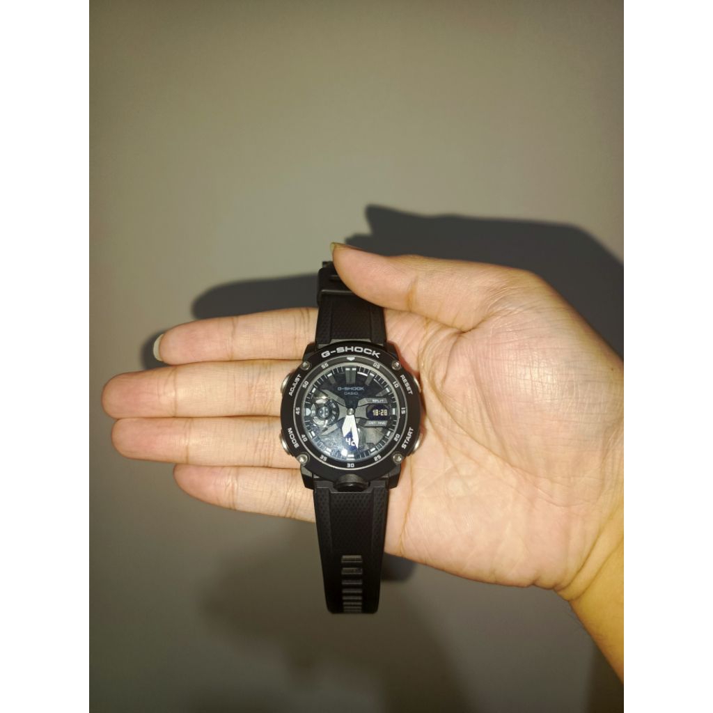Jam Tangan Pria Casio G-Shock GA-2000S-1A Second
