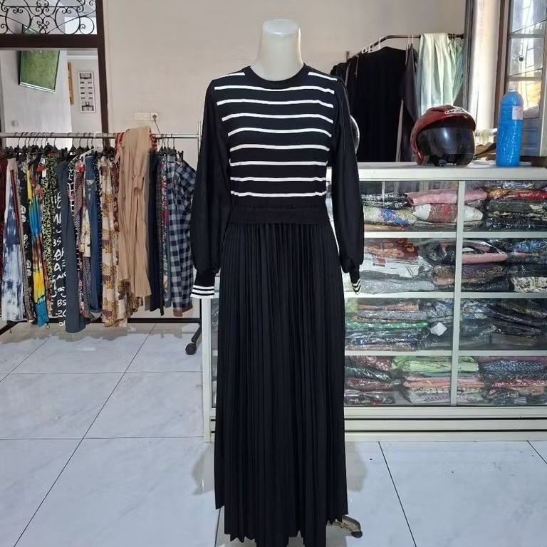 Dress rajut plisket ZARA WOMAN