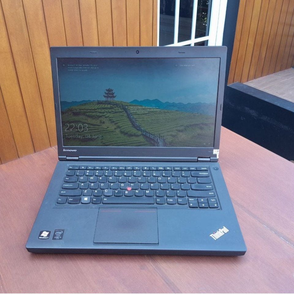 Thinkpad T440p Intel core i5-4210M Ram 8Gb SSD 128Gb