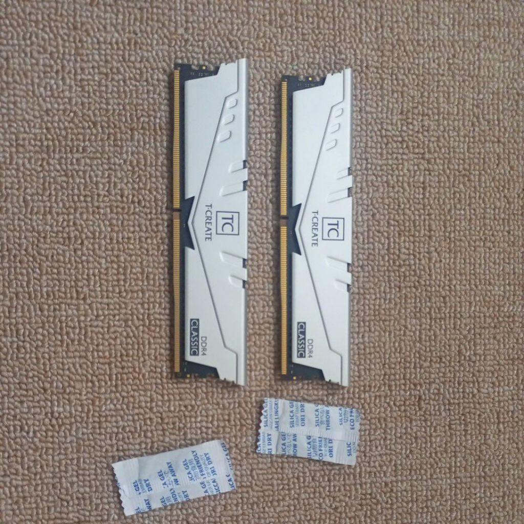 Team create classic 16gb (2x8gb) 3200 DDR4