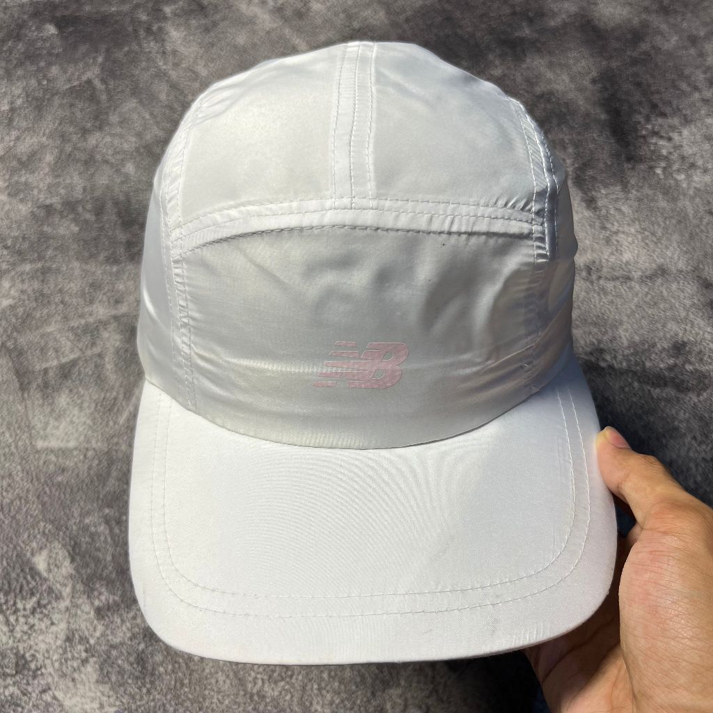 Topi Running New Balance Putih Olahraga Lari Gym Baseball Sepeda Drifit Casual Padel Golf