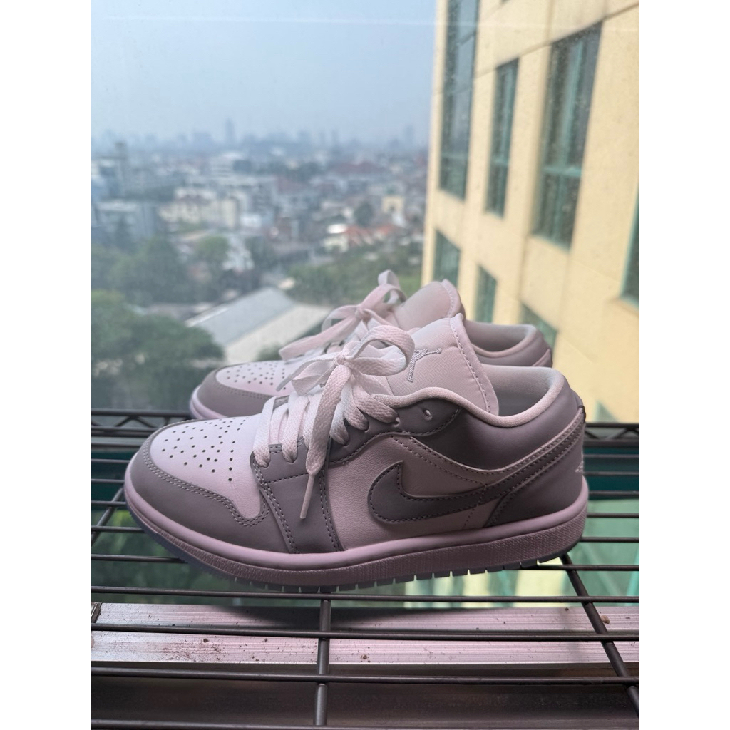 Nike Air Jordan 1 Low Wolf Grey Women