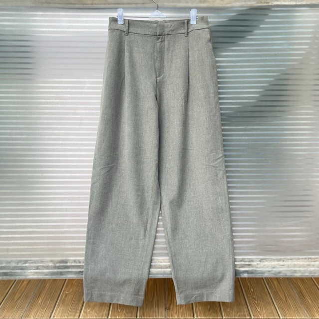 Uniqlo Heattech Loose Tapered Pants