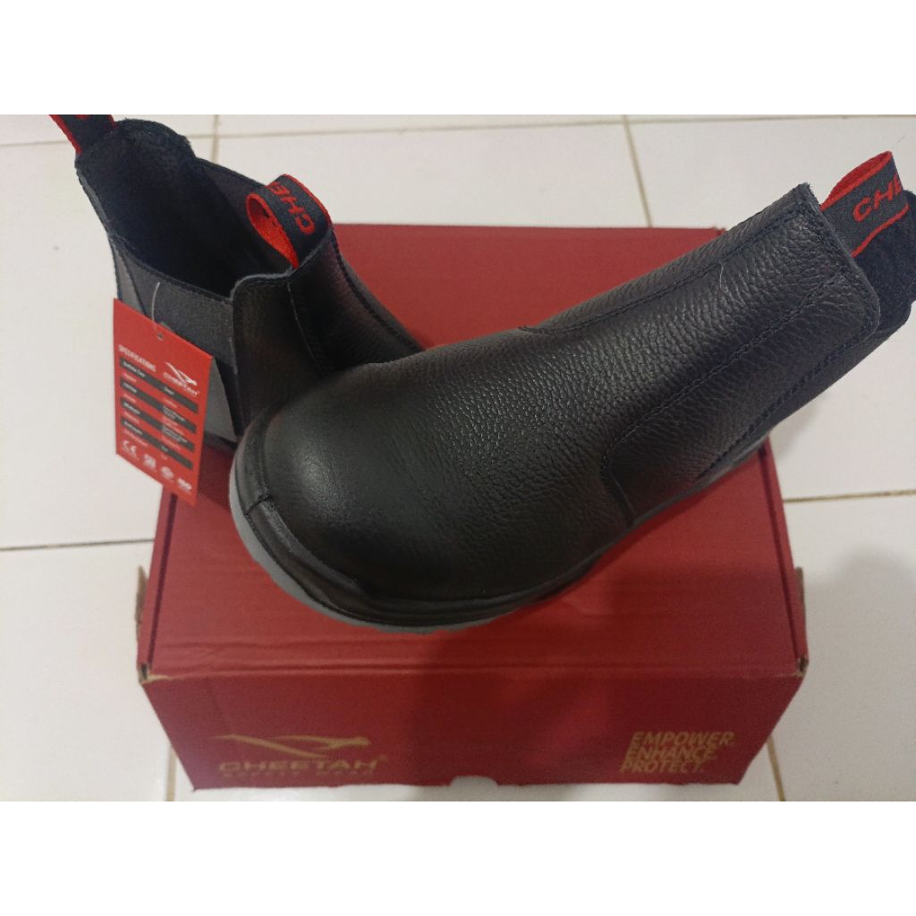 Cheetah (Safety Shoes)