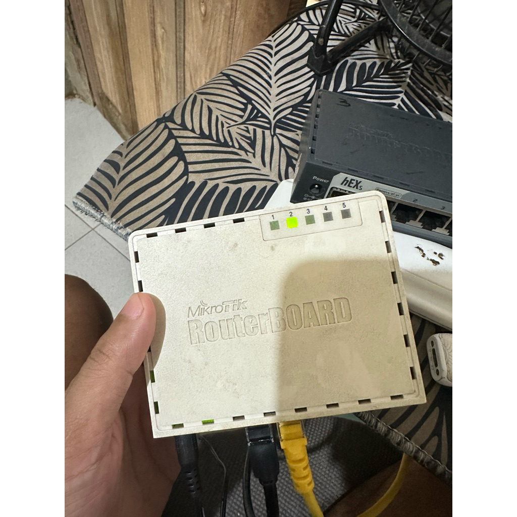 Mikrotik RB750GL (Bekas)