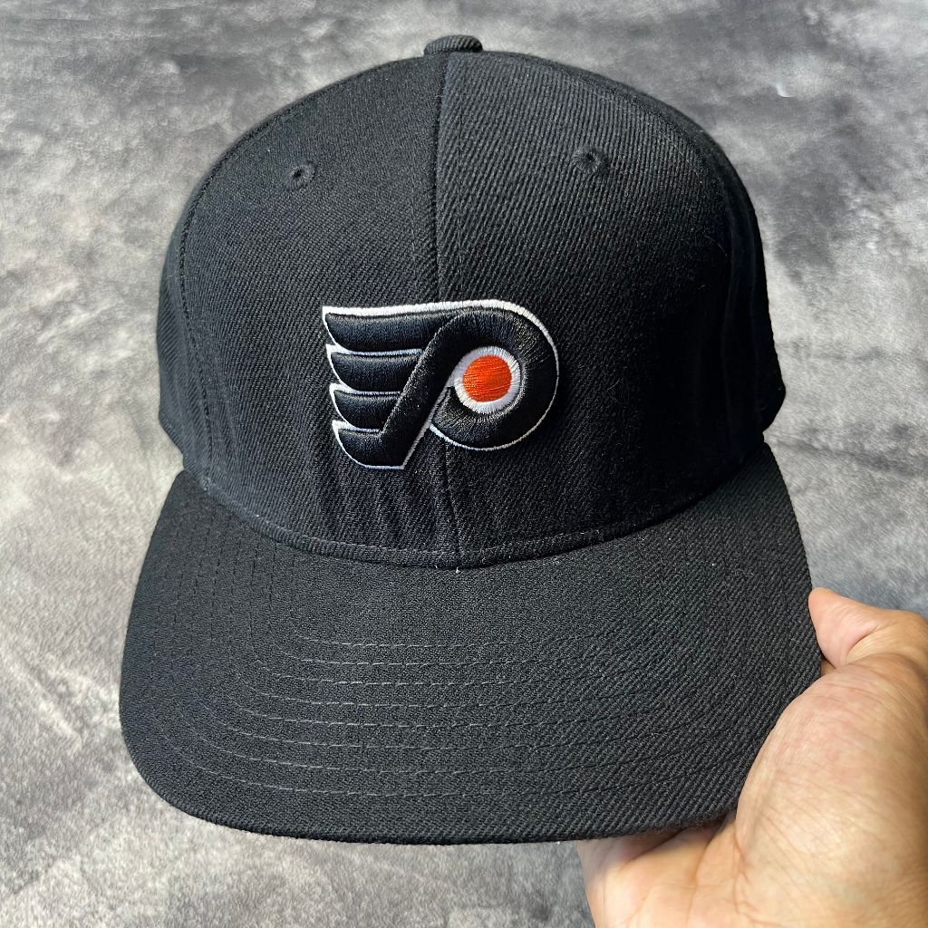 Topi Reebok Philadelphia Flyer Hitam Original Baseball Basket Hockey Football Olahraga