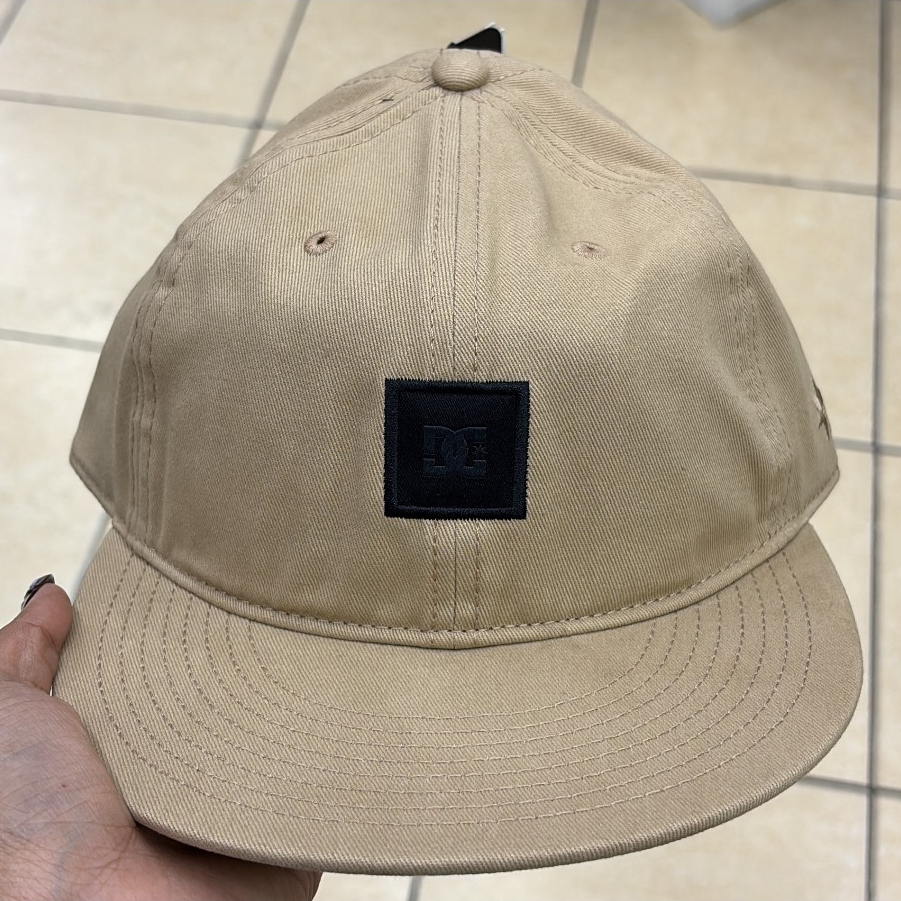 topi dc shoes original
