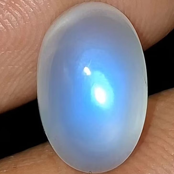 Natural Moonstone Ceylon Biduri Bulan 3,40 ct 11x7mm NTD Blue Sheen Ceylon Srilanka