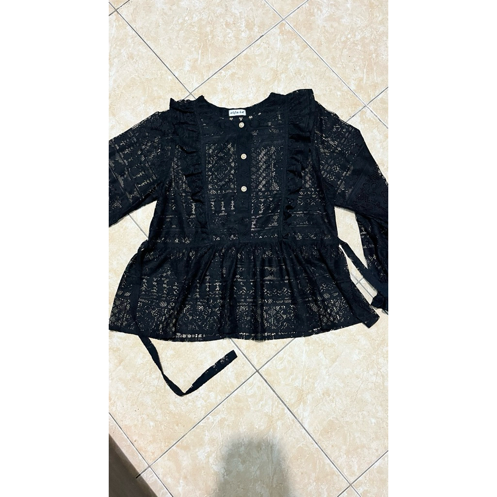 outer kondangan Hitam