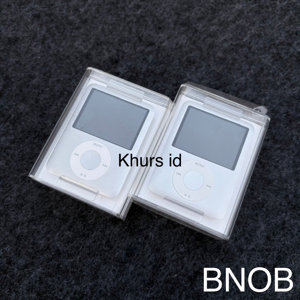 iPod Nano 3rd Gen 4GB Silver X Toyota 28th Dealer Convention - Rare item