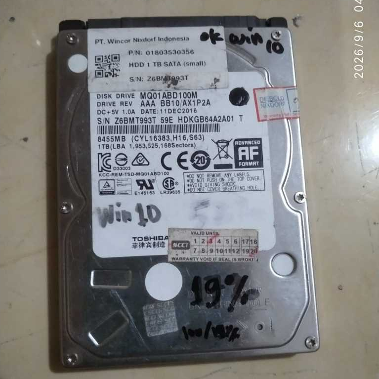 Hardisk laptop 1 Tera (Centinel 19%) Toshiba, sdh ada windows10 saja..  Normal, Garansi 1 minggu.  (