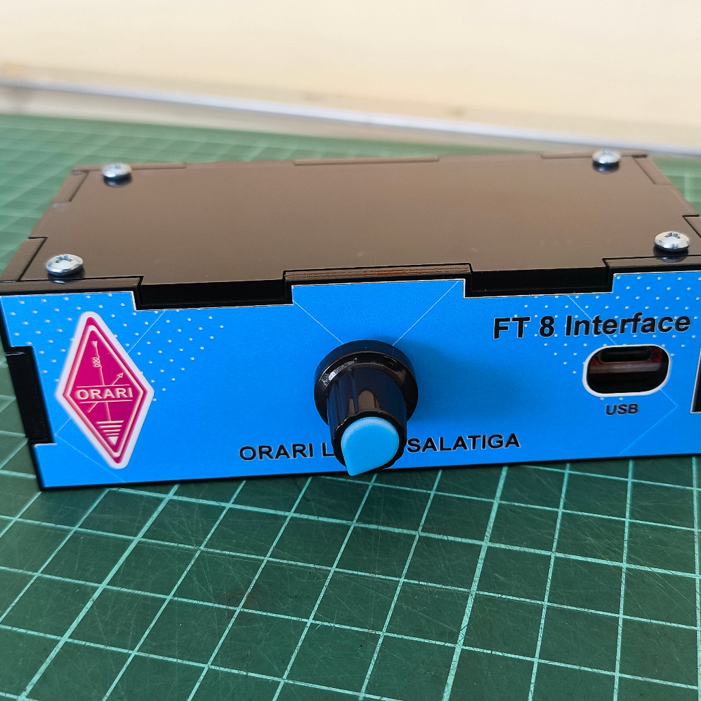 Interface FT8 untuk amatir radio