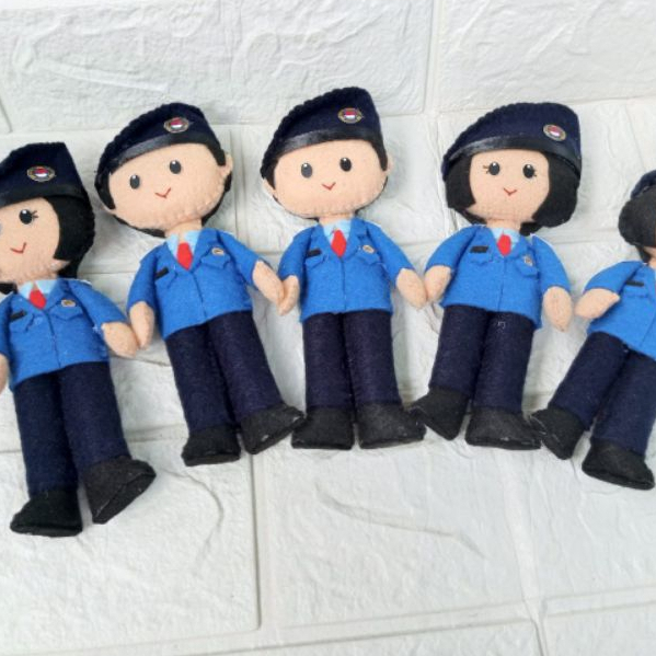 BONEKA TARUNA NUSANTARA BESAR