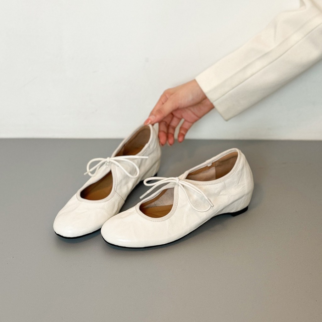 Colette Mary Jane Flat Shoes – Sepatu Wanita Kulit Retro Bertali Pita