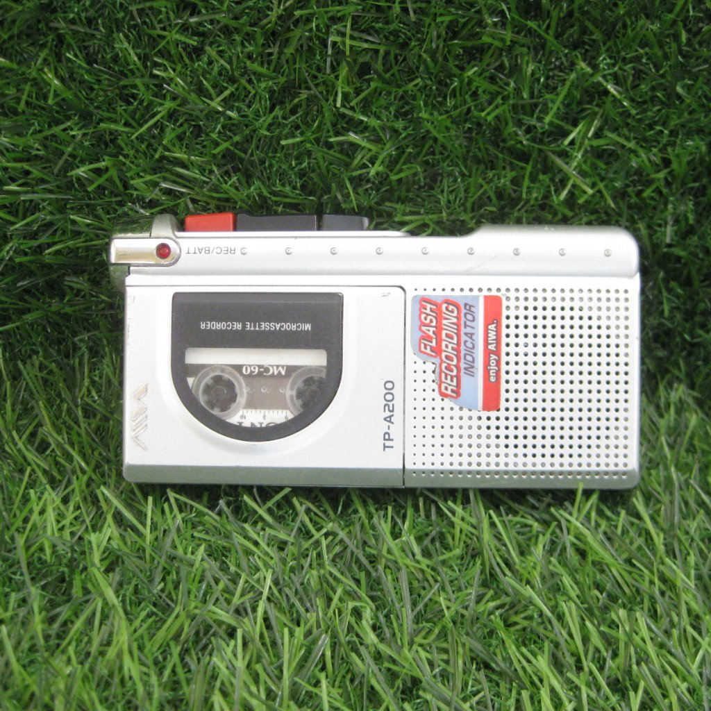Walkman Aiwa TP-A200 pemutar kaset siap pakai