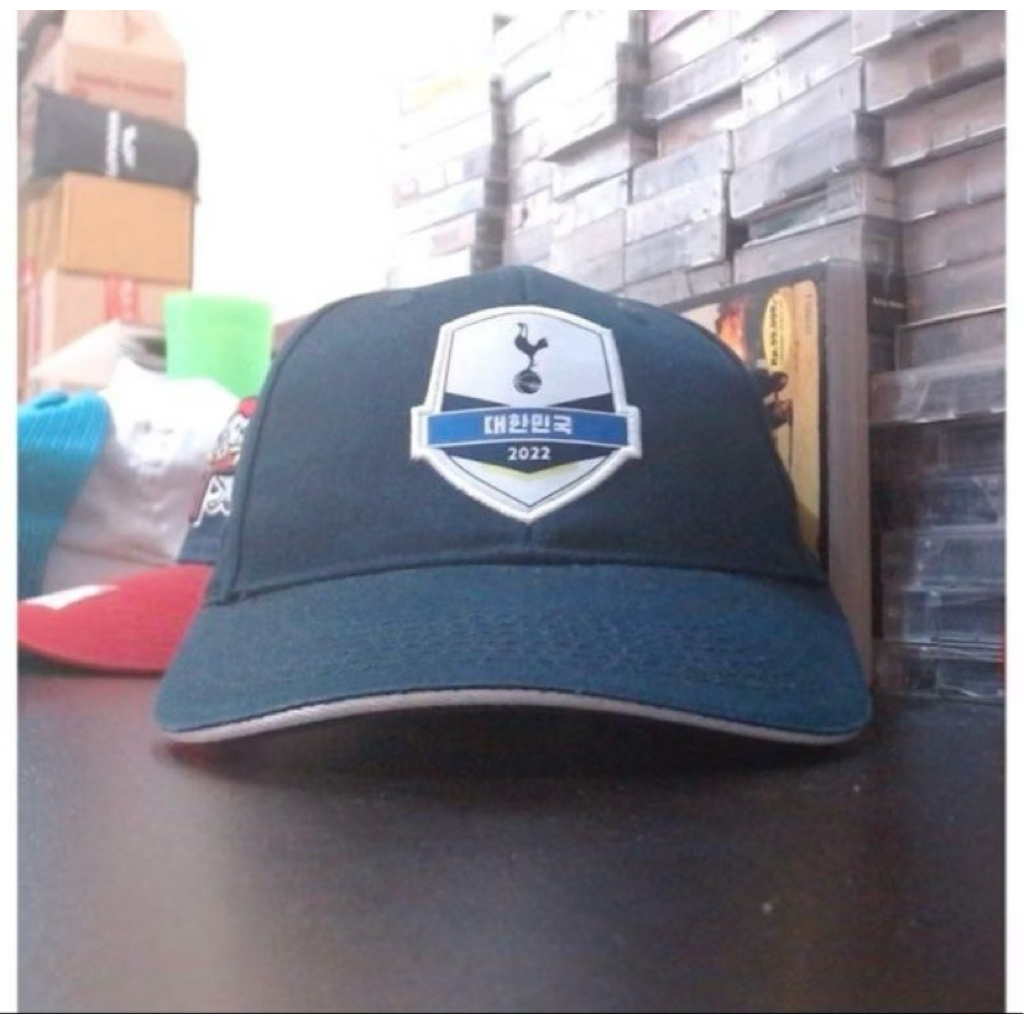 topi tottenham official merch
