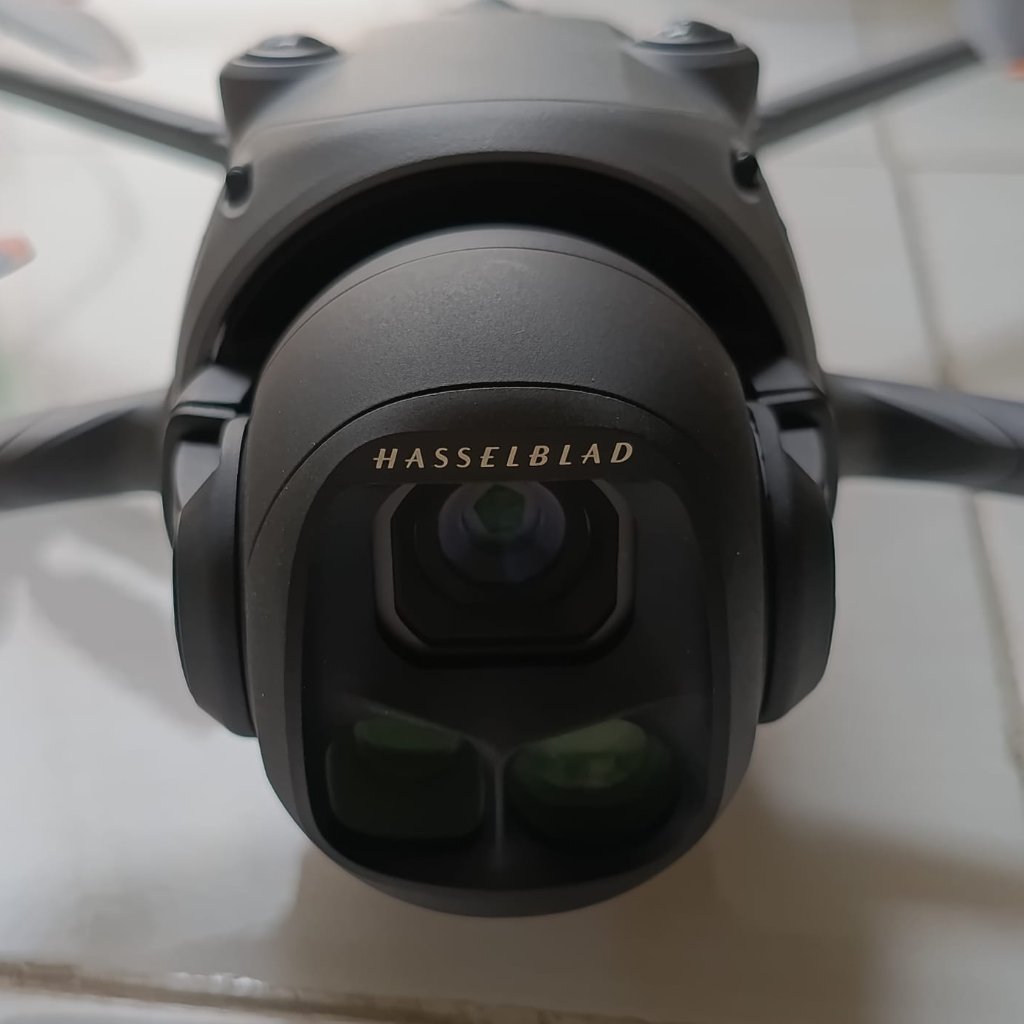 Original DJI Mavic 4 Pro Aircraft Only Drone Second (Drone Camera 100MP 4/3 CMOS Hasselblad Camera W