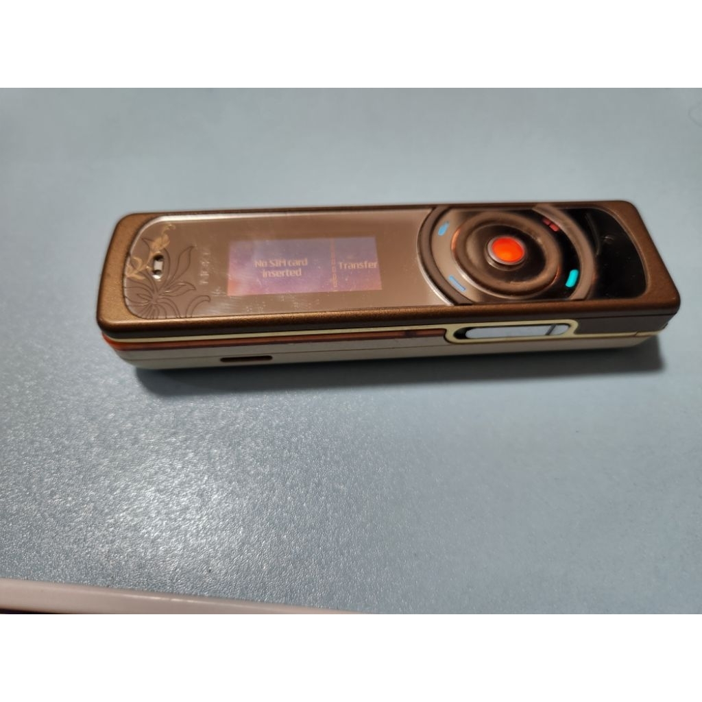 NOKIA 7380