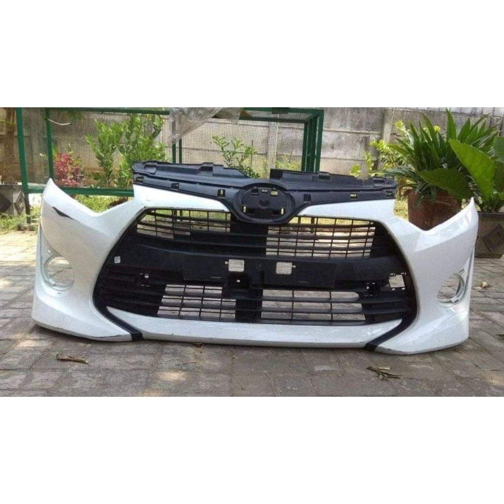 bumper bemper depan agya 2018 - 2019 original