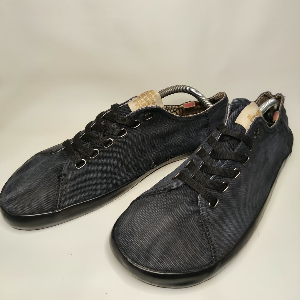 Camper Size 45 Insole 28.5 CM Sepatu Sneakers Preloved Bekas Second
