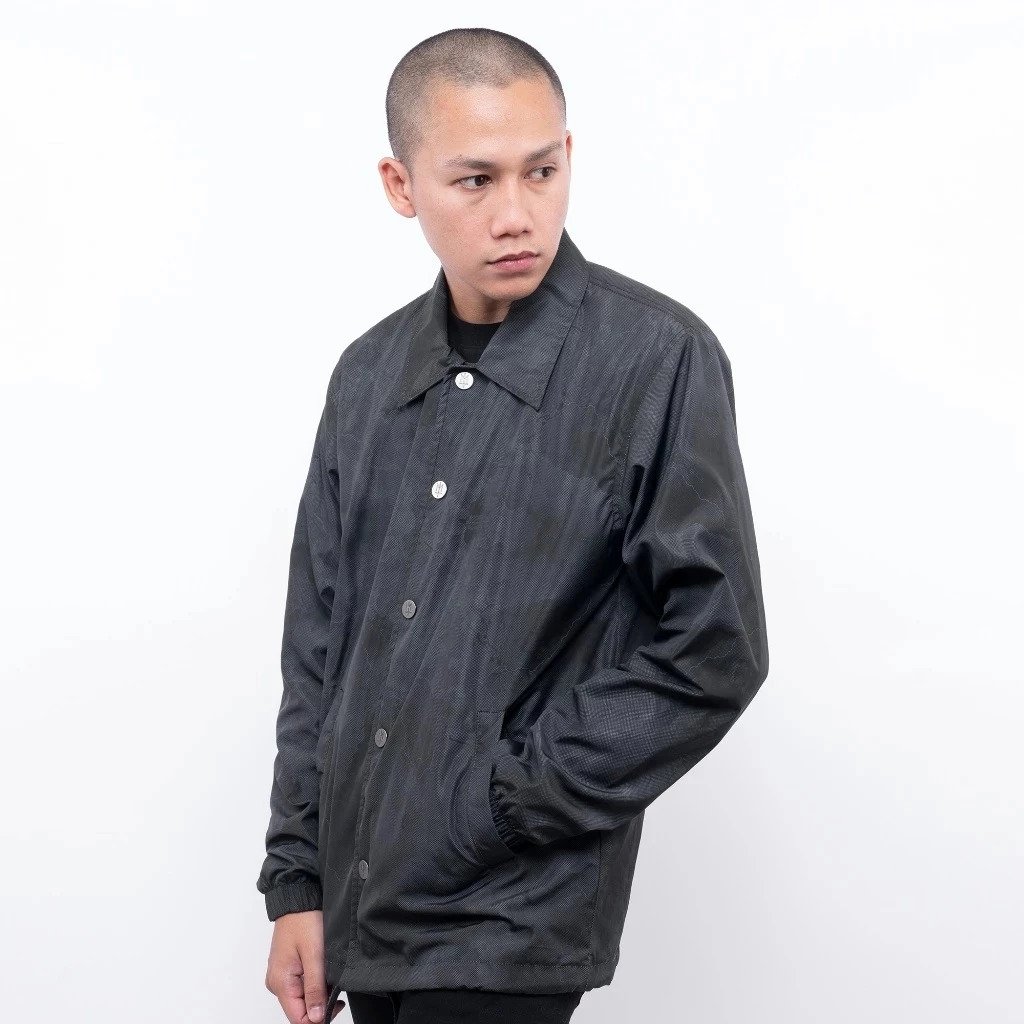 MATERNAL DISASTER VLAAD COACH JAKET