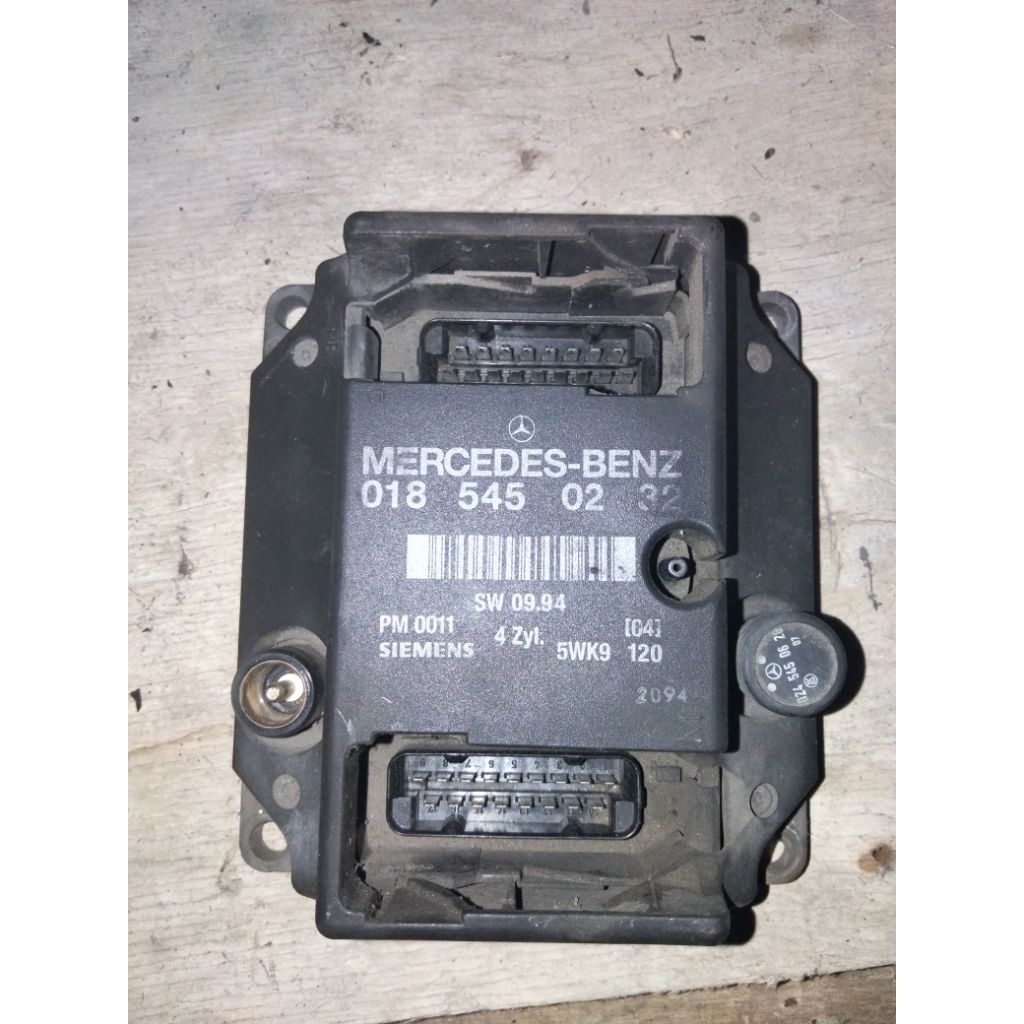 PMS Mercedes Benz W202 C180 / c200 Original Germany ATAU Engine control unit