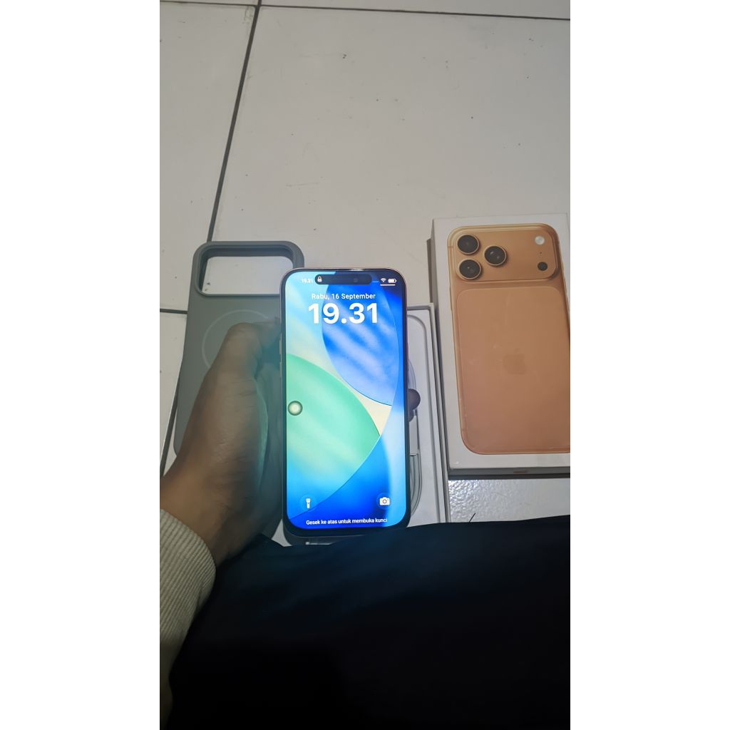 iPhone 17 pro max hdc premium