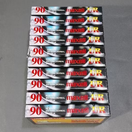 Sepaket 10 kaset tape kosong MAXELL UR 90. Durasi 90 menit segel.