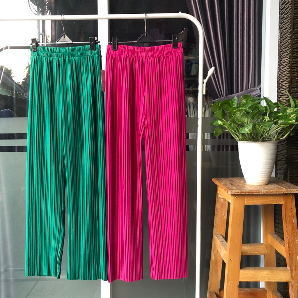 Celana Kulot Plisket by MBL