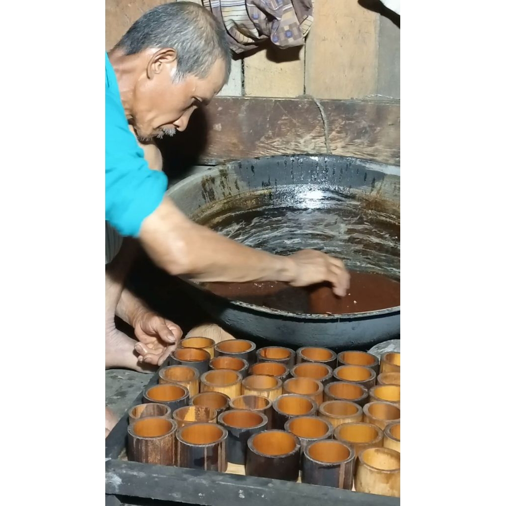 

Gula Aren Asli Organik 1kg (Garut Bungbulang)