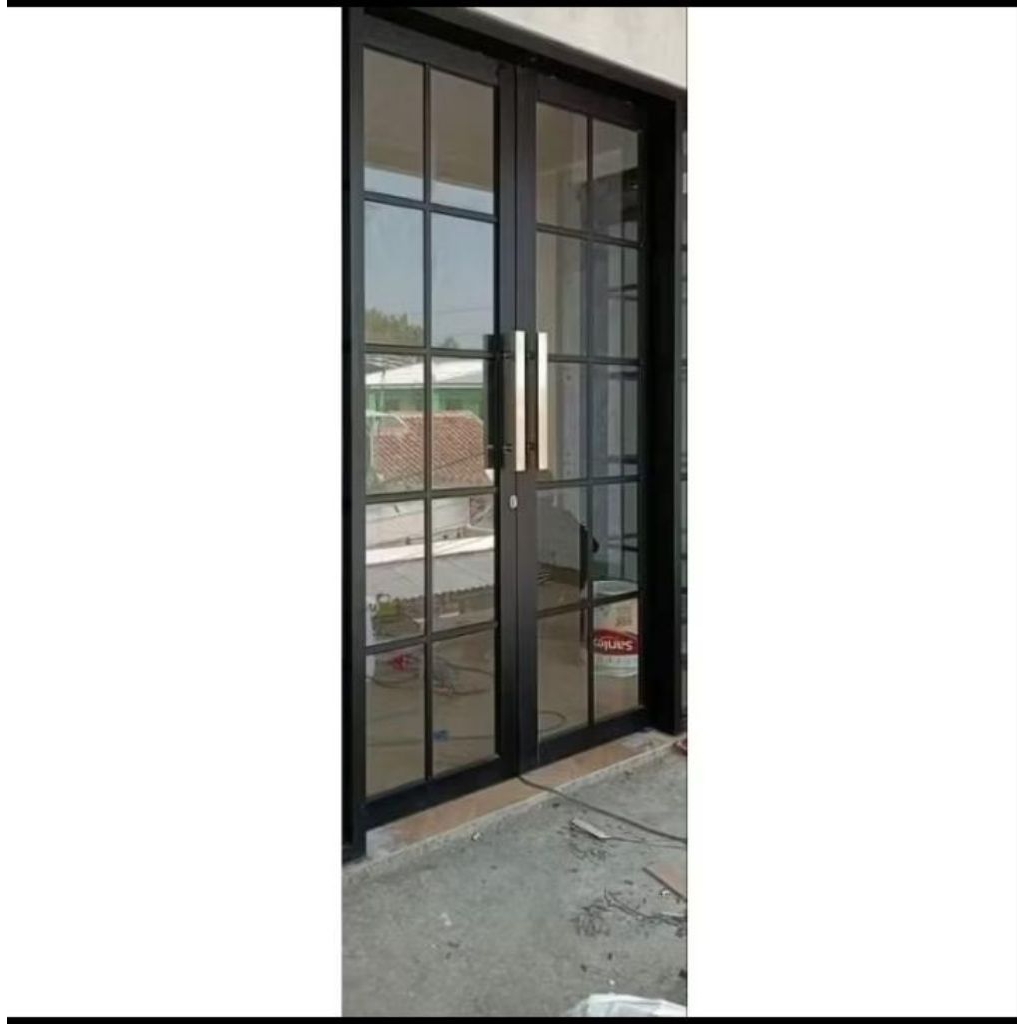 Pintu aluminium kaca dobel L160xT210 2 daun (kupu tarung)model ornamen pilihan 3inci kaca full 5mm s