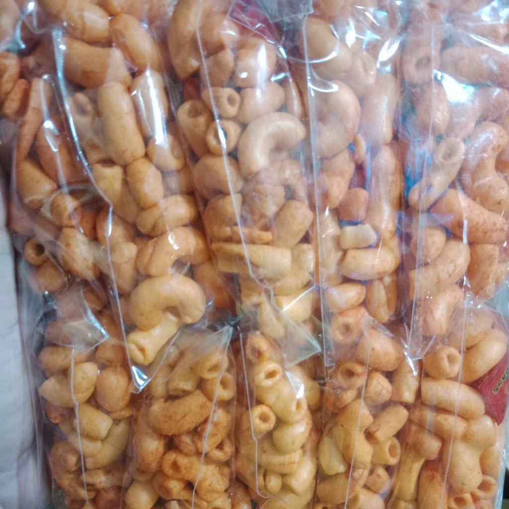 

makroni pedas manis kemasan