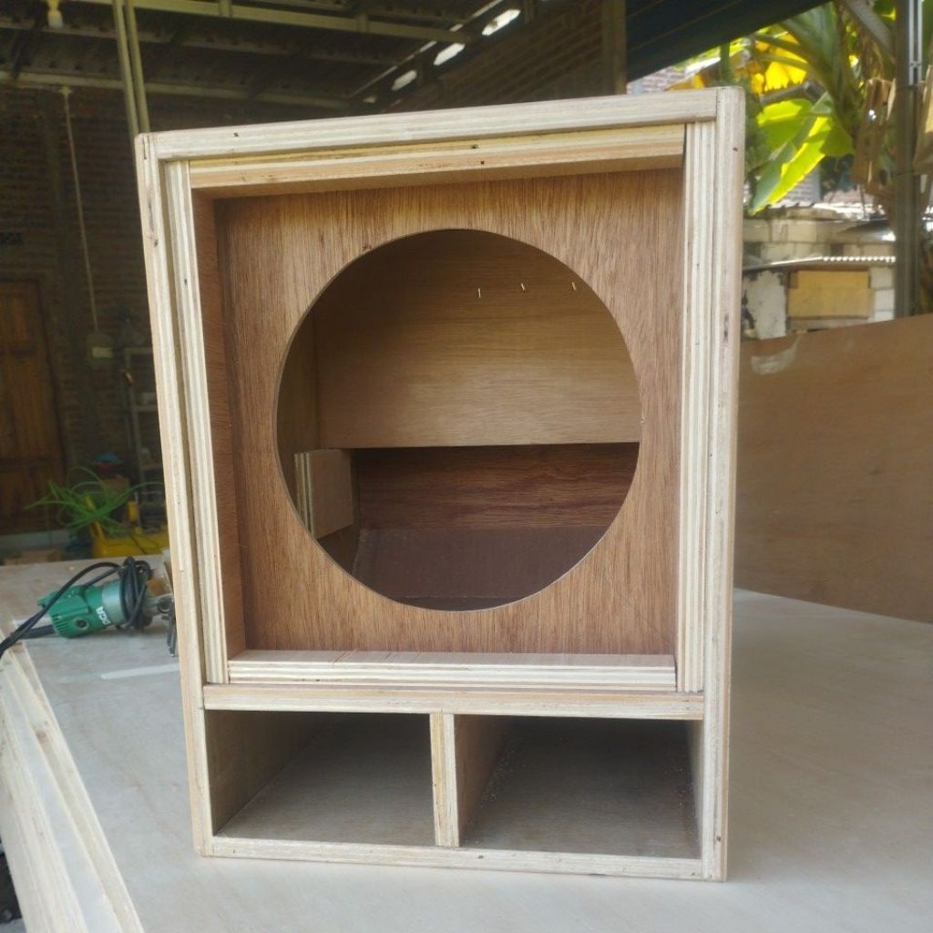 Box speaker mini scoop 12inc