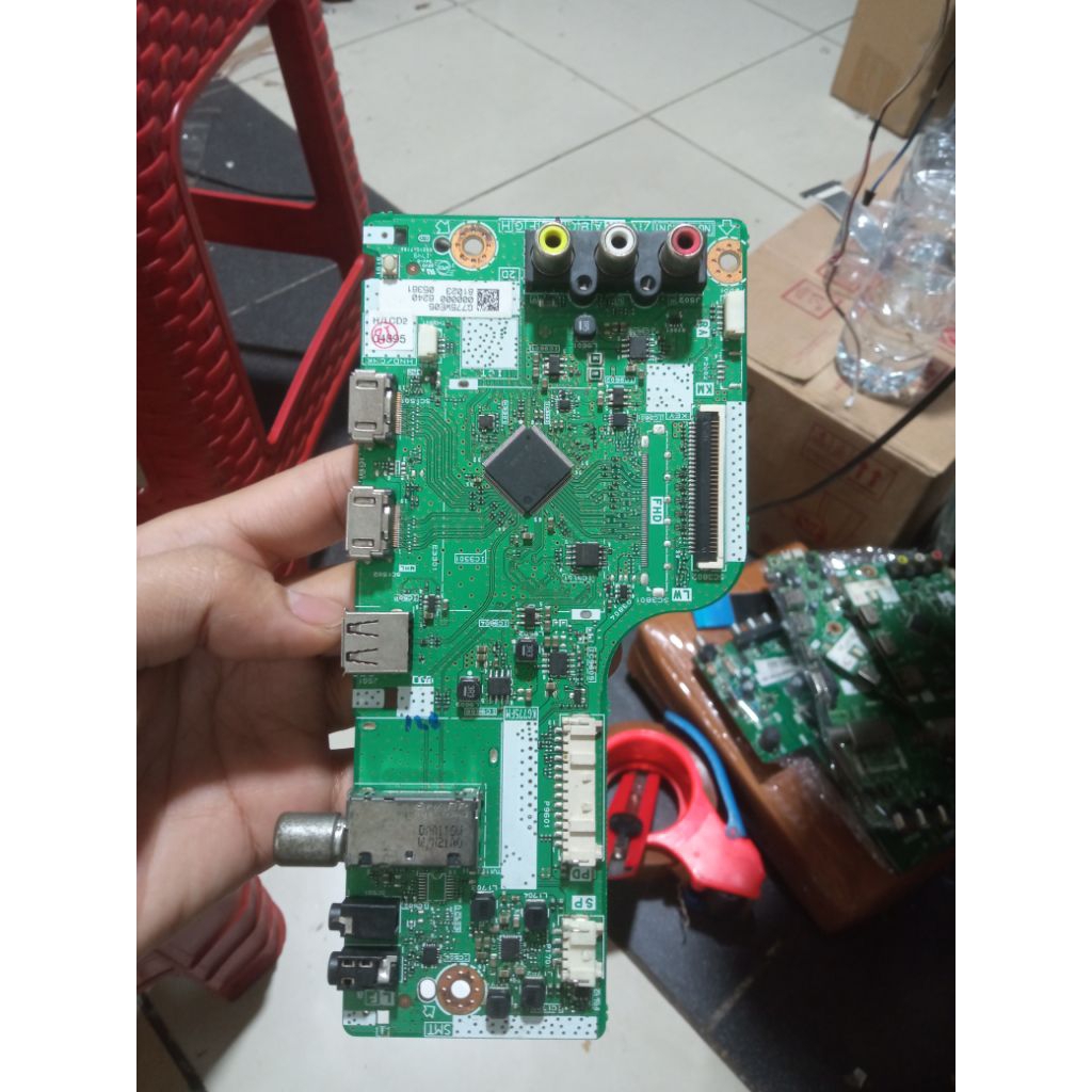 Mainboard / Mb / Motherboard / Mobo / Micom / Modul / Mesin Tv LED Sharp LC-32SA4200I / LC-32SA42001