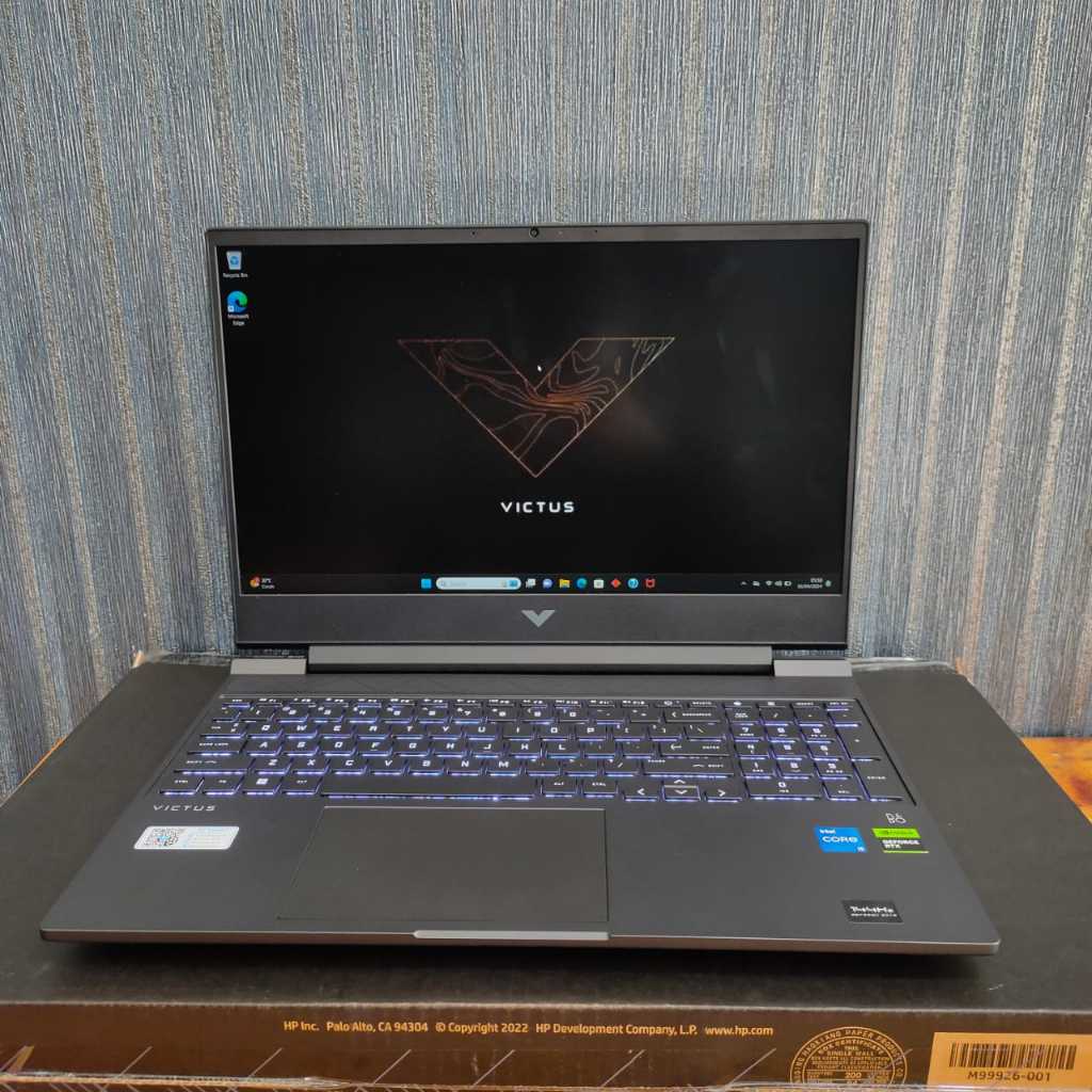 Laptop Baru buka dus, On Garansi Garansi Resmi Sampai 2026 Like New  Laptop Hp Gaming Victus 15-fa10