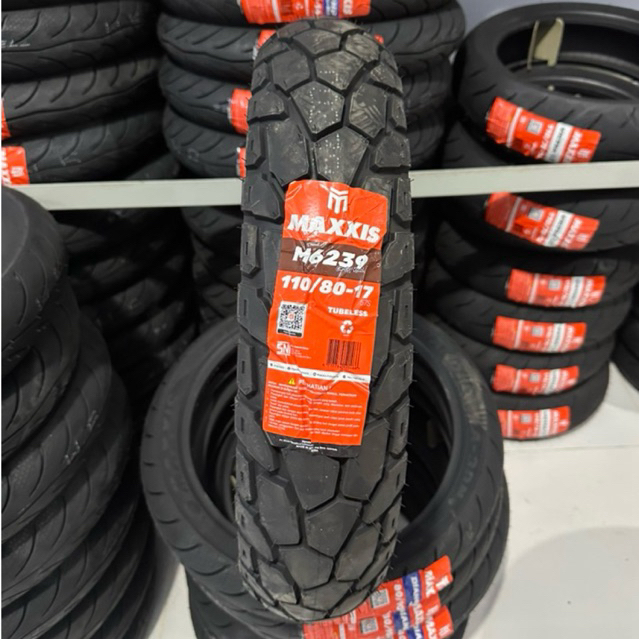 Ban Maxxis 110/80-17 M6239 Tubeless