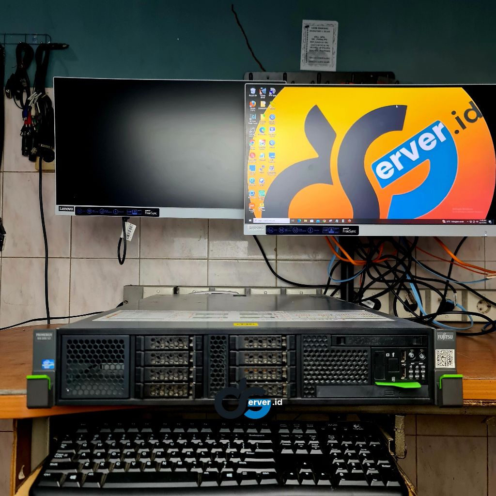 Server Fujitsu RX300 S7 Intel Xeon 16Core Memory 32GB