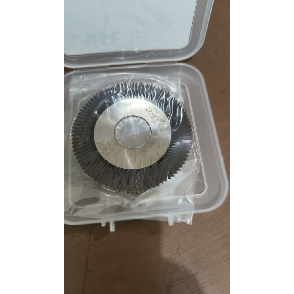 

cutter depai 100F new 101