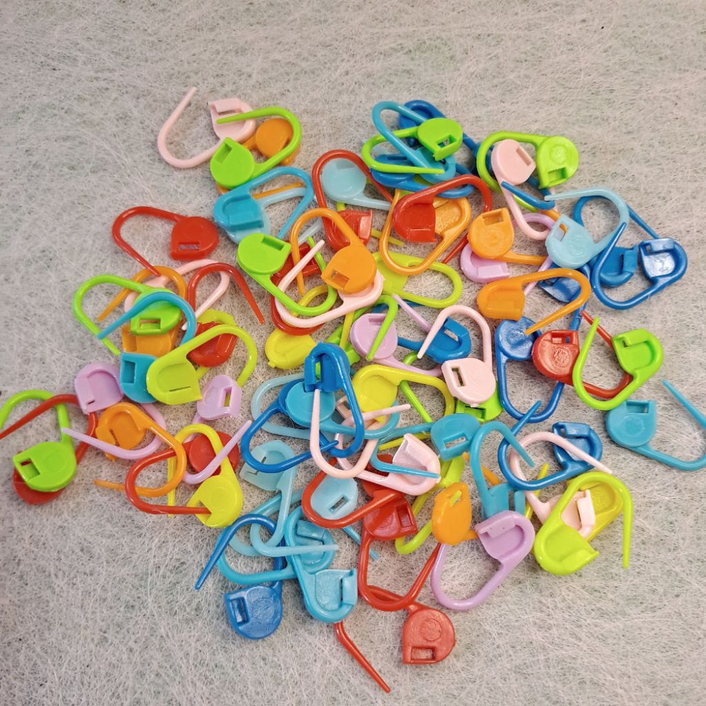 

Stitch marker, penanda rajut