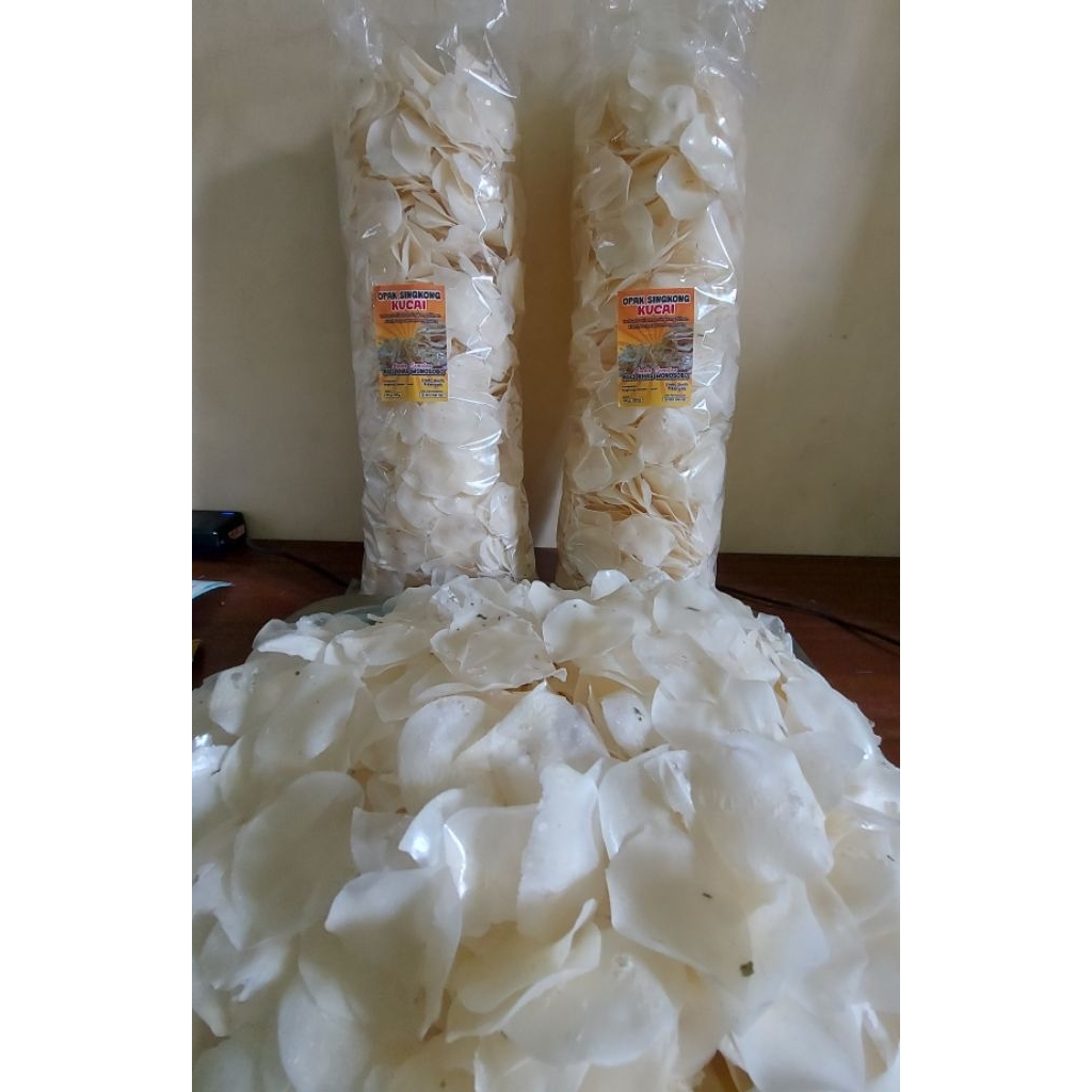 

[ COD ] 500.gr Opak Singkong Mentah Siap Goreng. Opak Koin Kucai Khas Wonosobo