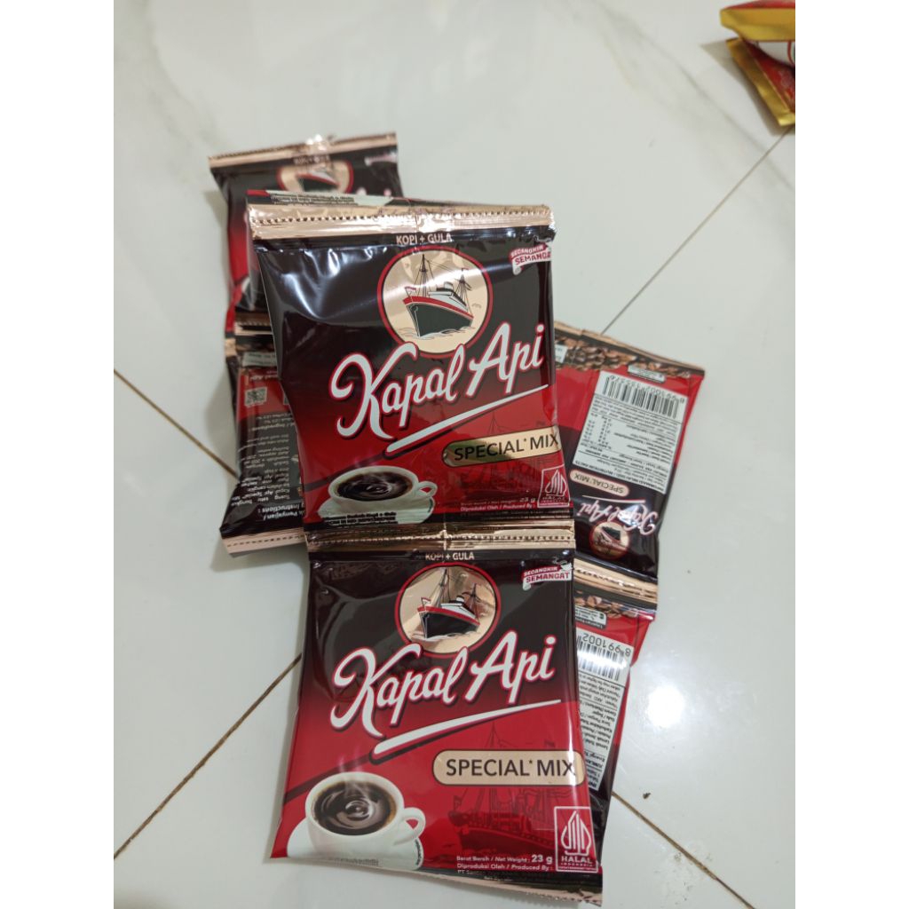 

kopi kapal api indocafe gooday luwak