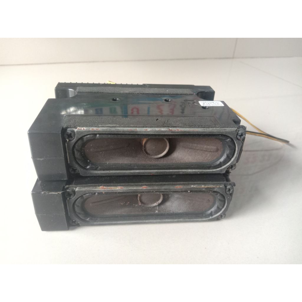 speker original tv Samsung UA32H4000ARXXD copotan