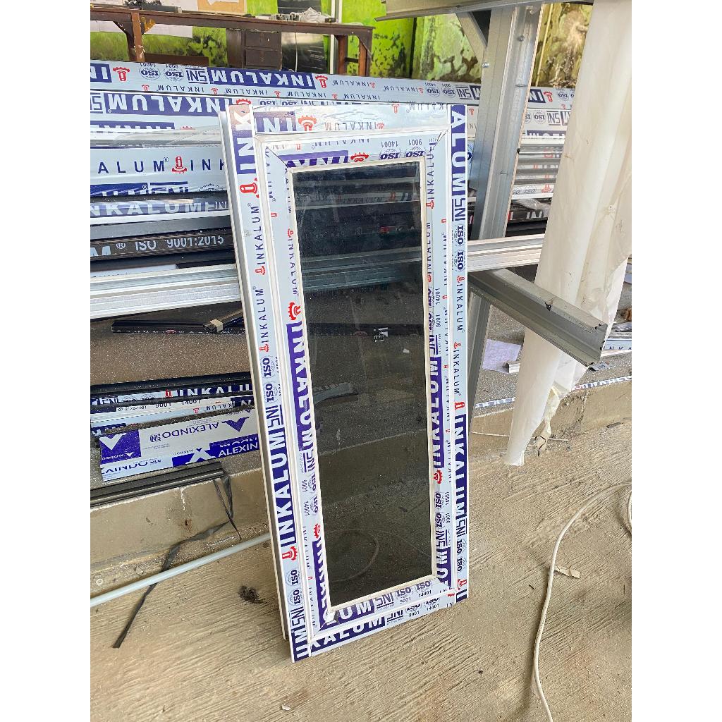 Jendela kusen aluminium cesment lengkap T 160x L40 hitam ,putih coklat