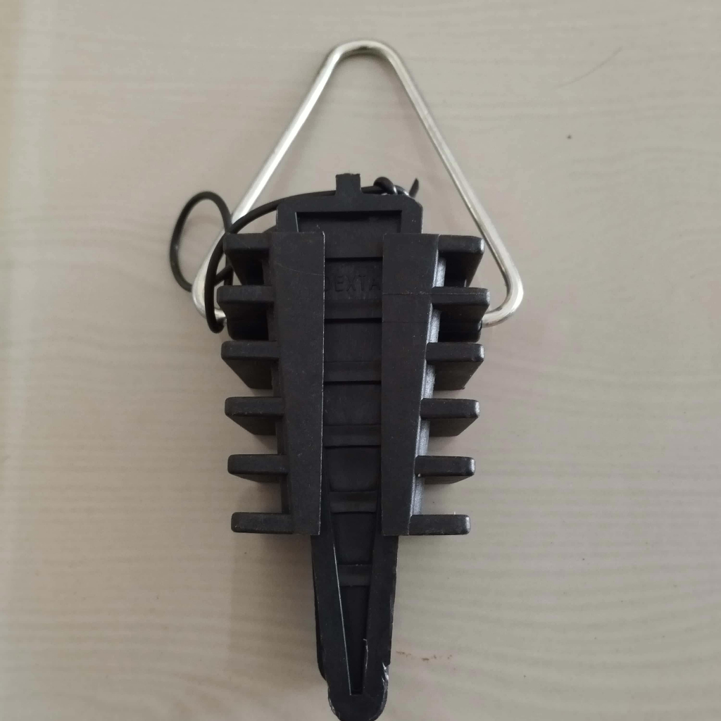 Service Wedge Clamp Klem servis service penyambung kabel Dexta Tarikan Klem Kabel Listrik PLN Strain